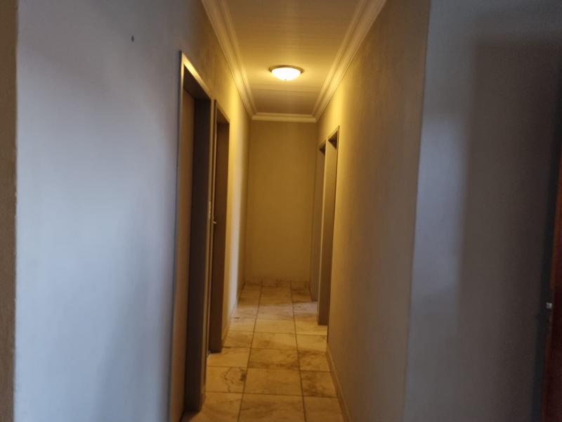 To Let 3 Bedroom Property for Rent in Waterval East North West